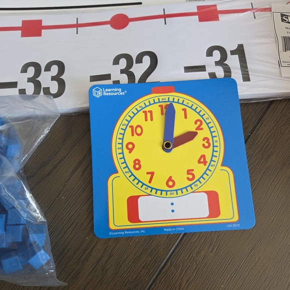 NEW SI Manufacturing Learning Resources Base 10 & More Grade 2 Math Set - Picture 3 of 7